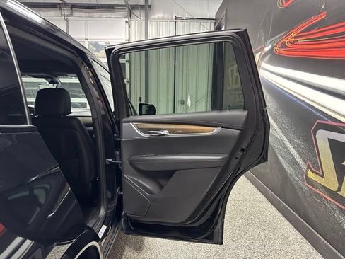 Used 2023 Cadillac XT6 Sport w/ Platinum Package AWD/4WD image 26