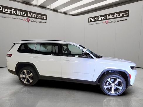 New 2026 Jeep Grand Cherokee L Limited AWD/4WD image 6