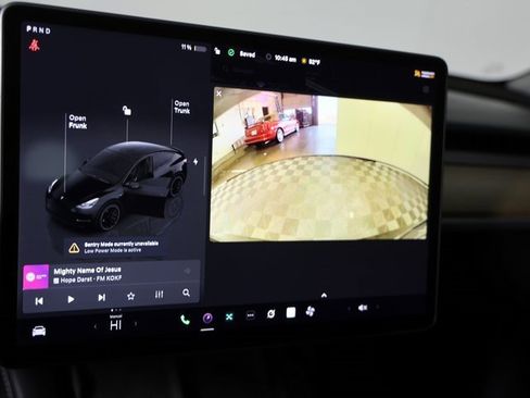 Used 2022 Tesla Model Y Performance image 15