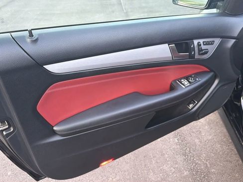 Used 2013 Mercedes-Benz C 250 Coupe image 9