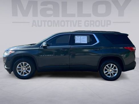 Used 2021 Chevrolet Traverse LT AWD/4WD image 2