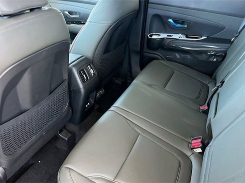 New 2025 Hyundai Santa Cruz Limited image 12