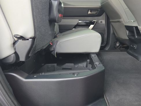 Used 2022 Toyota Tundra Limited w/ Power Package image 17