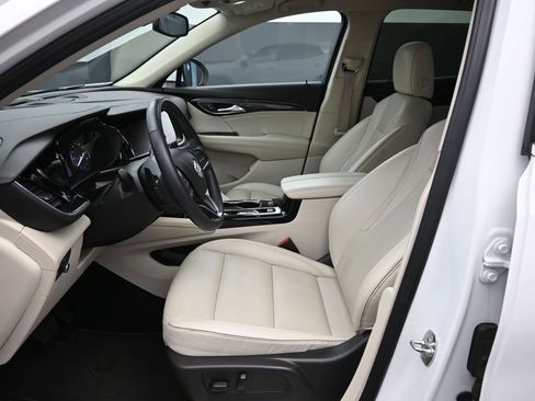 Used 2023 Buick Envision Essence image 21