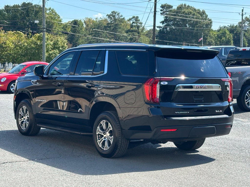 Used 2023 GMC Yukon SLE AWD/4WD image 7