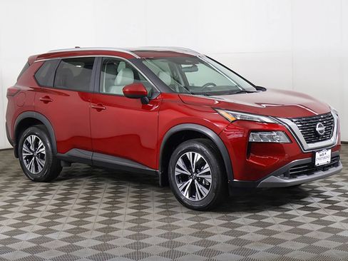 Used 2023 Nissan Rogue SV w/ SV Premium B Package AWD/4WD image 2