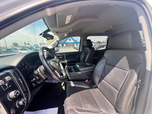 Used 2018 Chevrolet Silverado 1500 LT w/ True North Edition AWD/4WD image 18