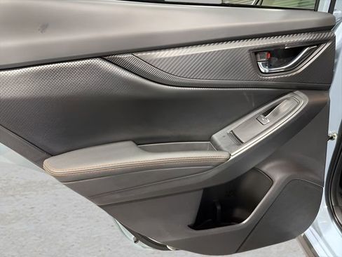 Used 2020 Subaru Crosstrek 2.0i Limited w/ Moonroof Package w/Navigation AWD/4WD image 32