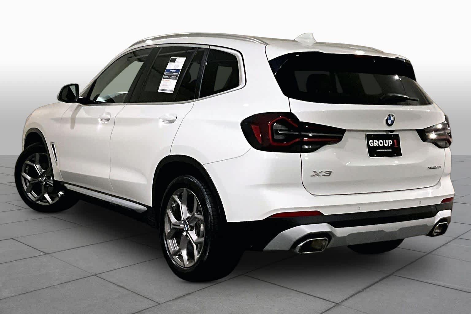 Used 2023 BMW X3 xDrive30i w/ Premium Package w/ZPA AWD/4WD image 11