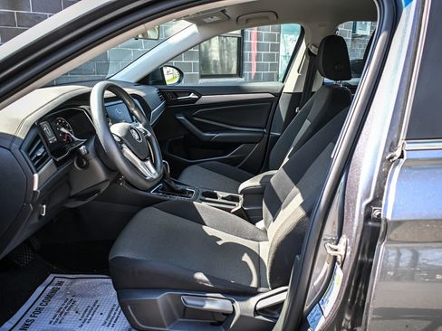 Used 2021 Volkswagen Jetta S image 8