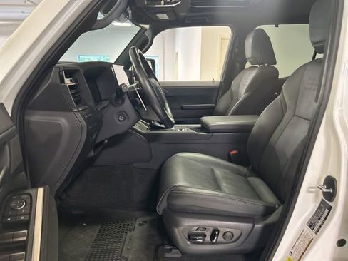 Used 2024 Lexus GX 550 AWD/4WD image 14