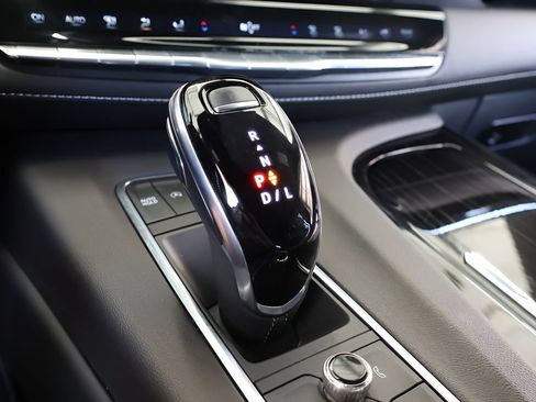 Used 2021 Cadillac Escalade Sport w/ LPO, ONYX Package AWD/4WD image 25