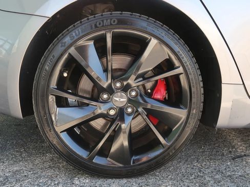 Used 2022 Genesis G70 3.3T RWD image 56