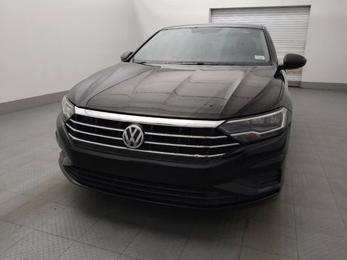 Used 2019 Volkswagen Jetta SE w/ Cold Weather Package FWD image 15