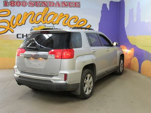Used 2017 GMC Terrain SLE w/ Driver Alert Package I AWD/4WD image 8