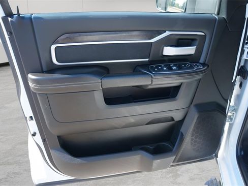 Used 2024 RAM 2500 Big Horn image 13