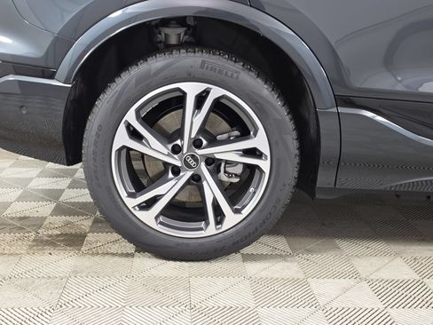 New 2027 Audi Q6 e-tron Premium Plus AWD/4WD image 9