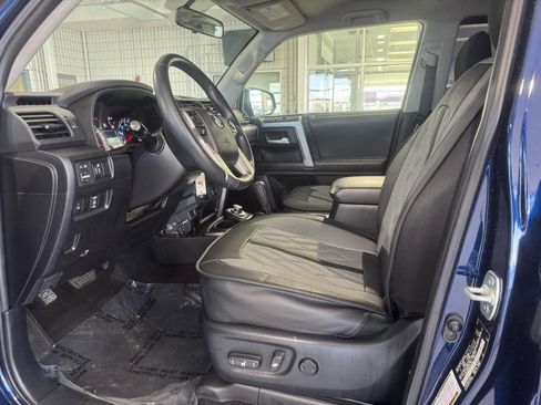 Used 2019 Toyota 4Runner SR5 image 24