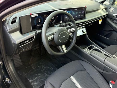 New 2026 Hyundai Sonata SEL image 9