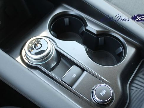 New 2026 Ford Explorer Active RWD image 12