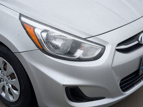 Used 2016 Hyundai Accent SE FWD image 10