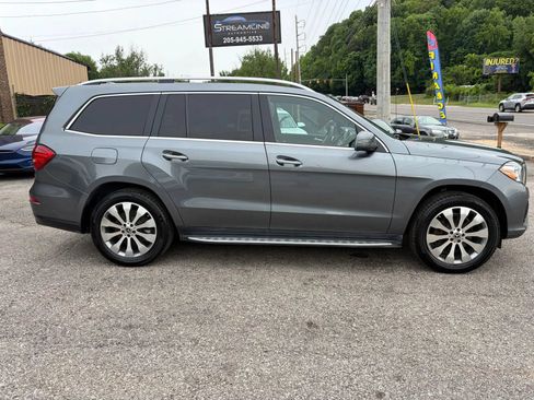 Used 2017 Mercedes-Benz GLS 450 4MATIC image 4