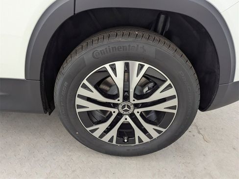 New 2026 Mercedes-Benz GLB 250 image 14