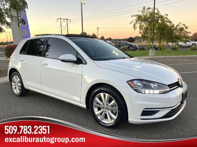 Used 2020 Volkswagen Golf 4-Door FWD image 1