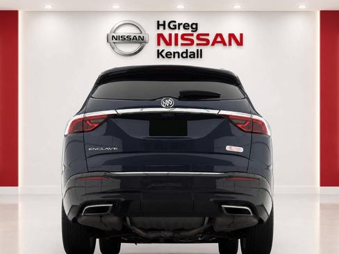Used 2023 Buick Enclave Premium w/ Experience Buick Package FWD image 6