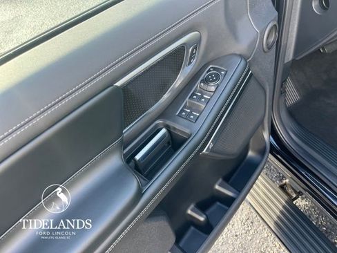 New 2025 Ford Expedition Platinum image 12