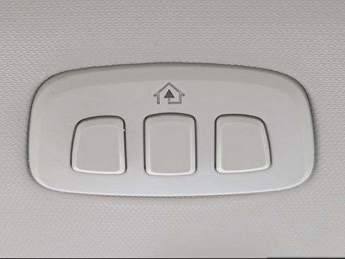 Used 2024 Ford Mustang Mach-E Premium image 32