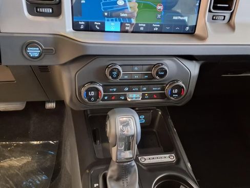 New 2025 Ford Bronco Outer Banks image 16