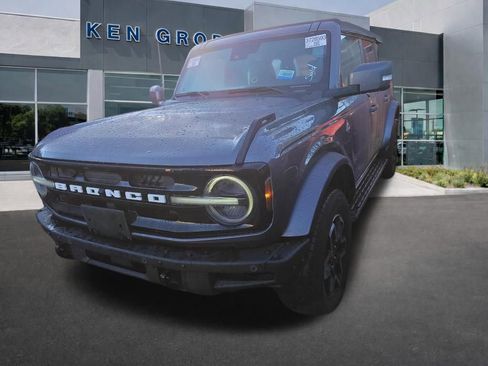 Certified 2021 Ford Bronco Outer Banks image 14