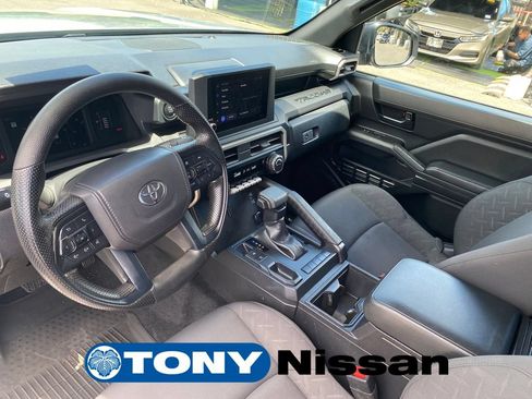 Used 2024 Toyota Tacoma SR RWD image 31