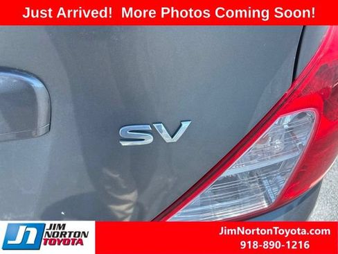 Used 2017 Nissan Versa SV FWD image 7