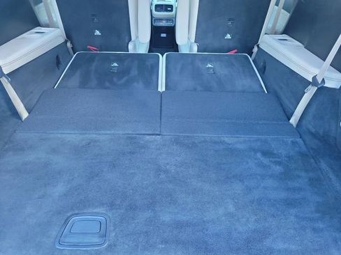 Used 2023 Mercedes-Benz GLS 450 4MATIC w/ AMG Line Exterior image 12