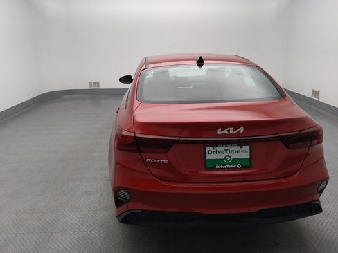 Used 2023 Kia Forte LXS FWD image 6