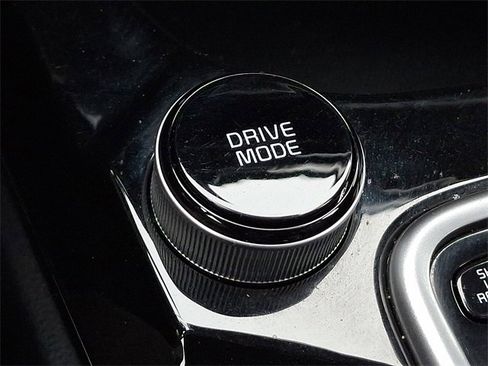 Certified 2023 Kia Seltos EX image 27