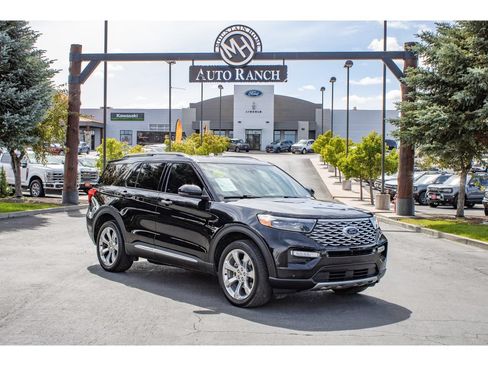 Used 2020 Ford Explorer Platinum w/ Premium Technology Package AWD/4WD image 1