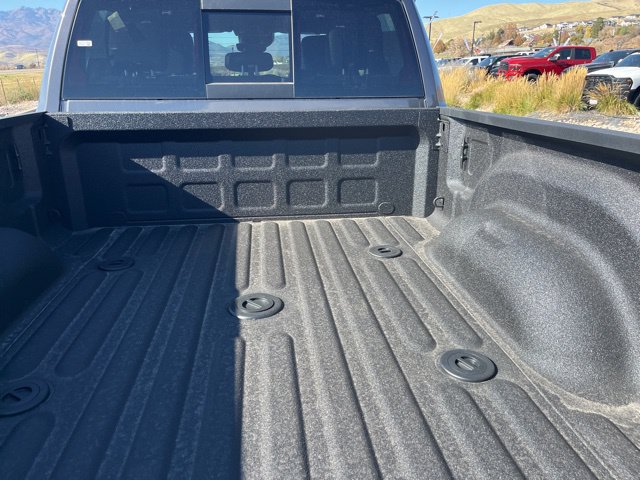 New 2026 RAM 2500 Laramie AWD/4WD image 12