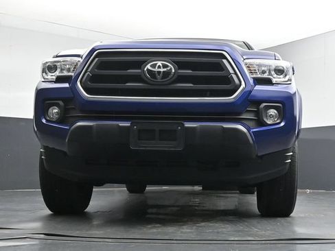 Used 2023 Toyota Tacoma SR5 AWD/4WD image 30