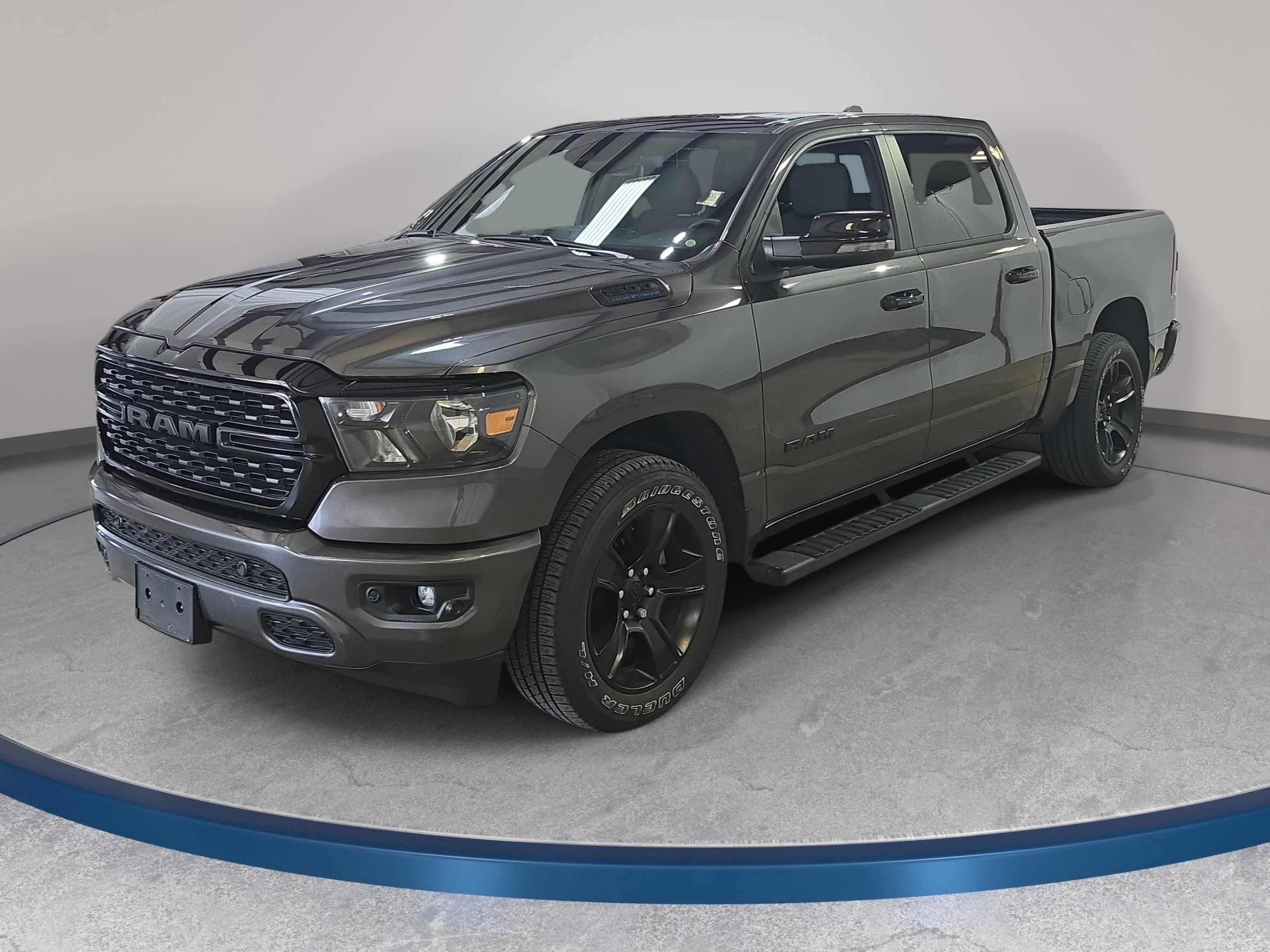 Used 2024 RAM 1500 Big Horn AWD/4WD image 1