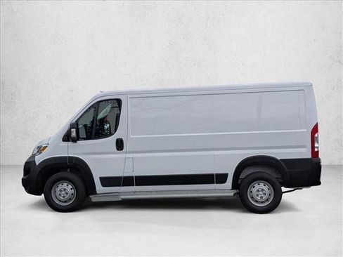Used 2023 RAM ProMaster 2500 image 8