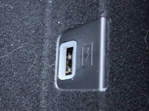 Used 2023 RAM 1500 Laramie AWD/4WD image 42