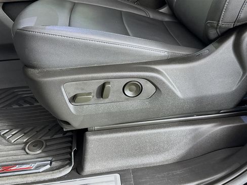 Certified 2025 Chevrolet Silverado 1500 LTZ w/ LTZ Premium Package image 22