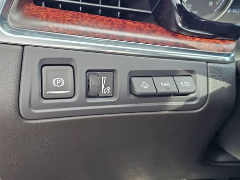 New 2026 Cadillac XT5 Premium Luxury w/ Driver Assist Package AWD/4WD image 25