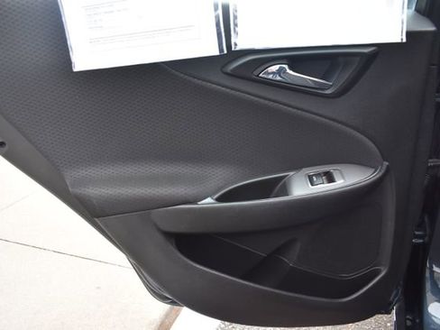 Used 2020 Chevrolet Malibu LT image 31