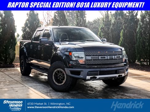 Used 2014 Ford F150 Raptor w/ Equipment Group 801A Luxury image 1