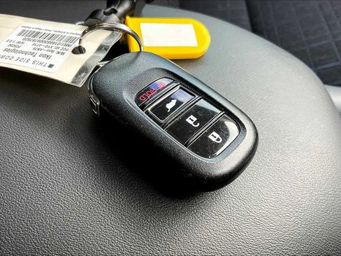 Used 2024 Honda HR-V LX image 15