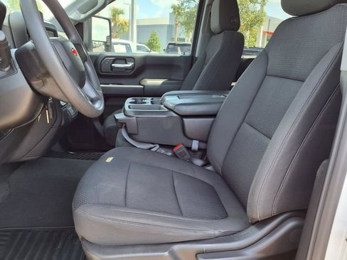 Used 2023 Chevrolet Silverado 2500 Custom AWD/4WD image 24